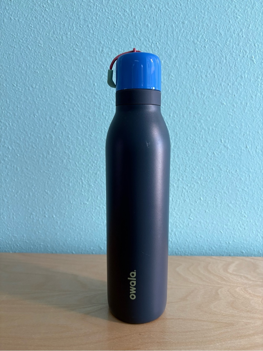 Owala Freesip Twist 24oz bottle